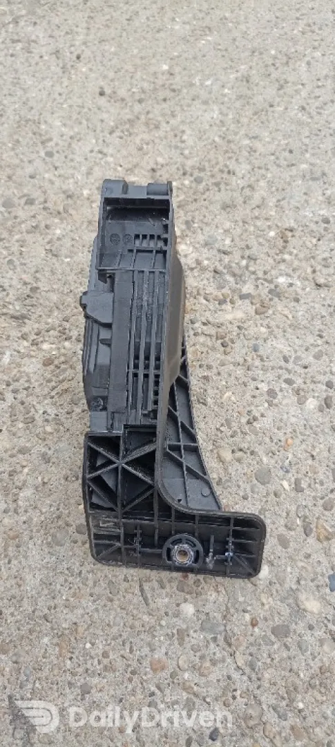 Pedala acceleratie BMW Seria 3, F30, F31, F34, 2011-2018, 35426853176