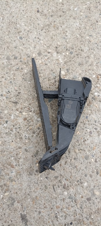 Pedala acceleratie BMW Seria 2, F22, F23, F44, 2012-2019, 35426853176