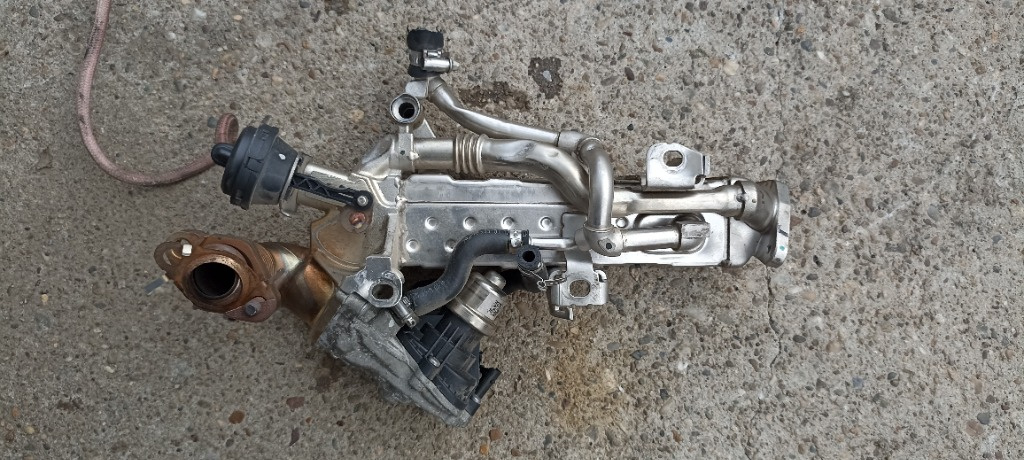 Racitor gaze EGR BMW X5 F15, B47, 8596445