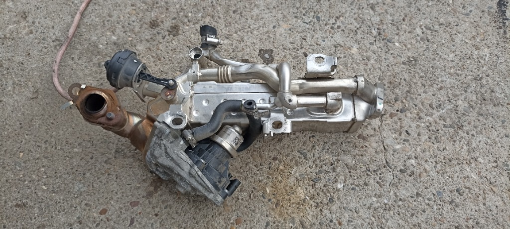 Racitor gaze EGR BMW X4 F26, B47, 8596445