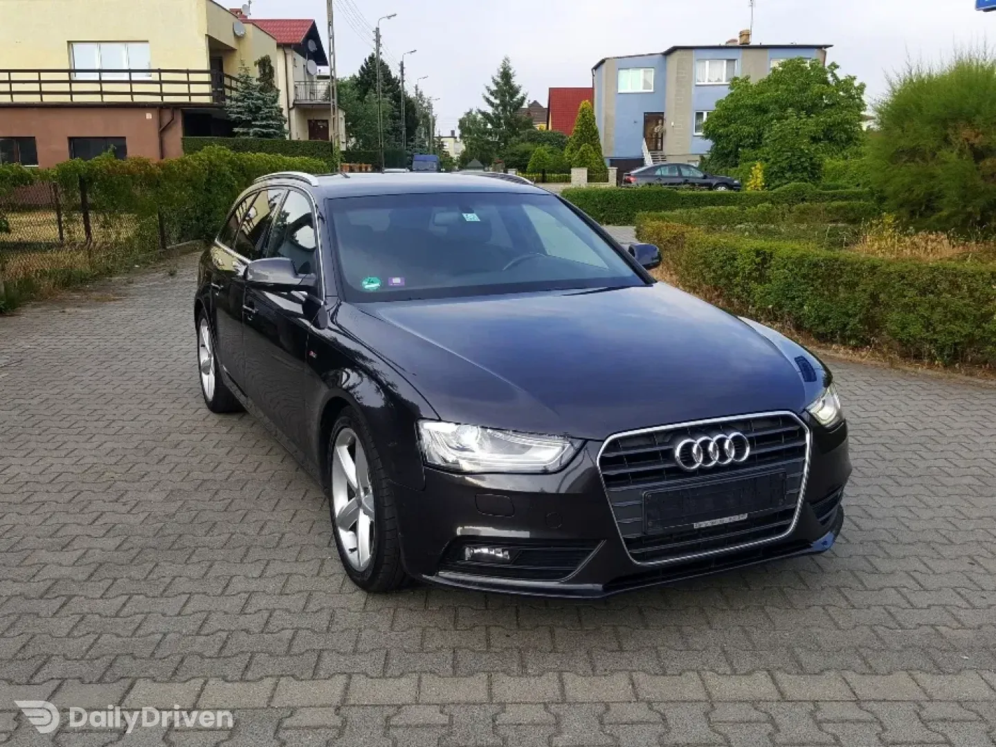 Dezmembrez Audi A4 B8 FACELIFT BREAK 2013