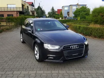 Dezmembrez Audi A4 B8 FACELIFT BREAK 2013