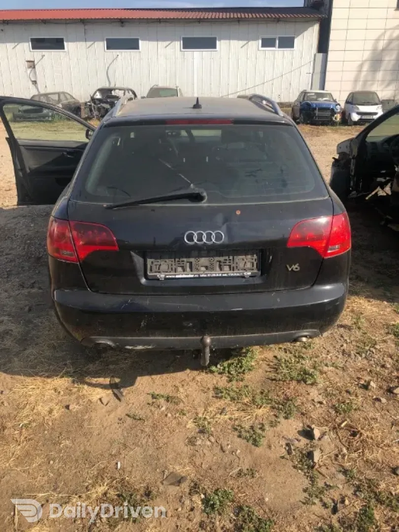 Dezmembrez Audi A4 B7 Break
