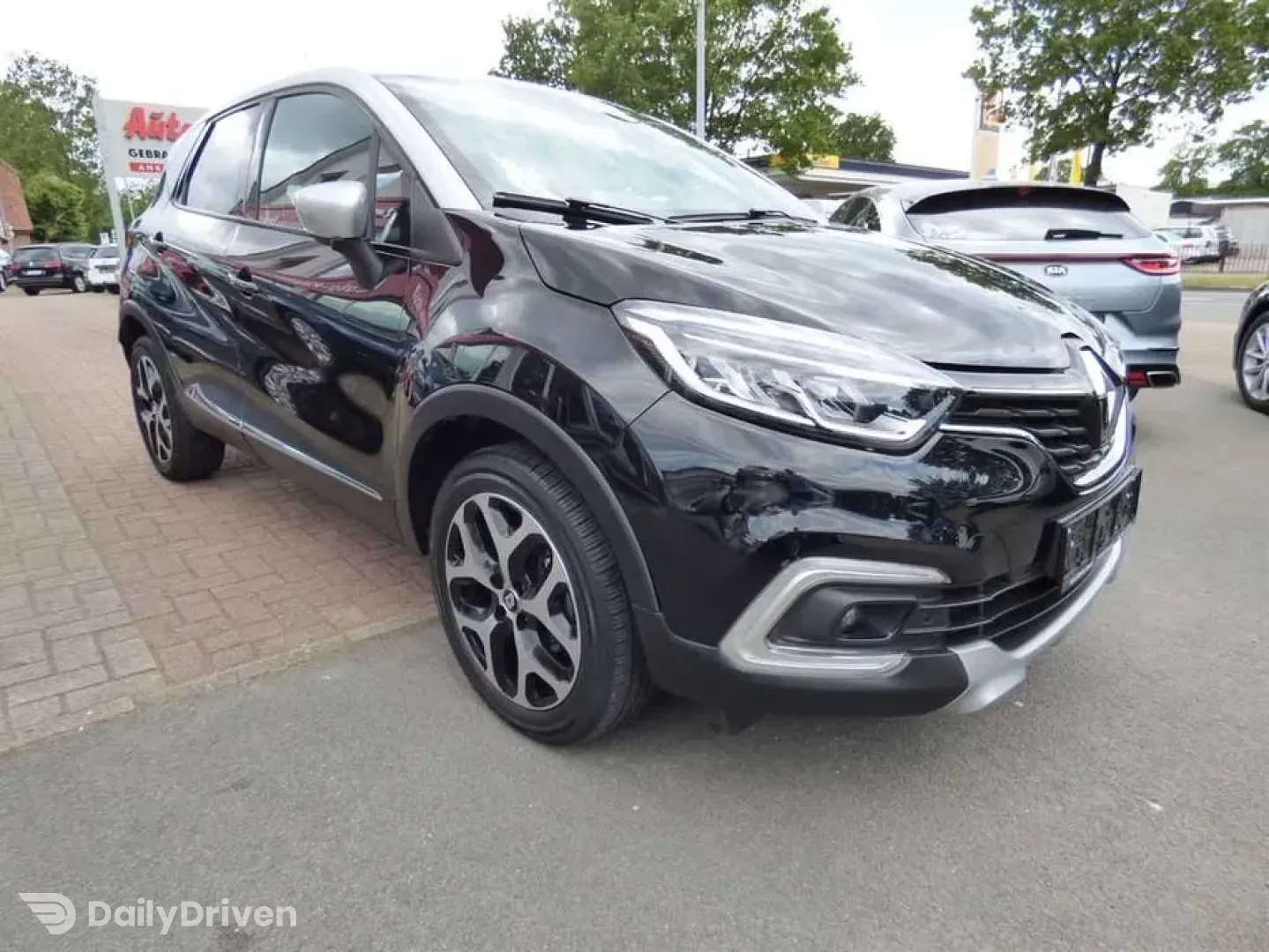 Dezmembrez/ Dezmembrari Renault Captur 1.5 dci
