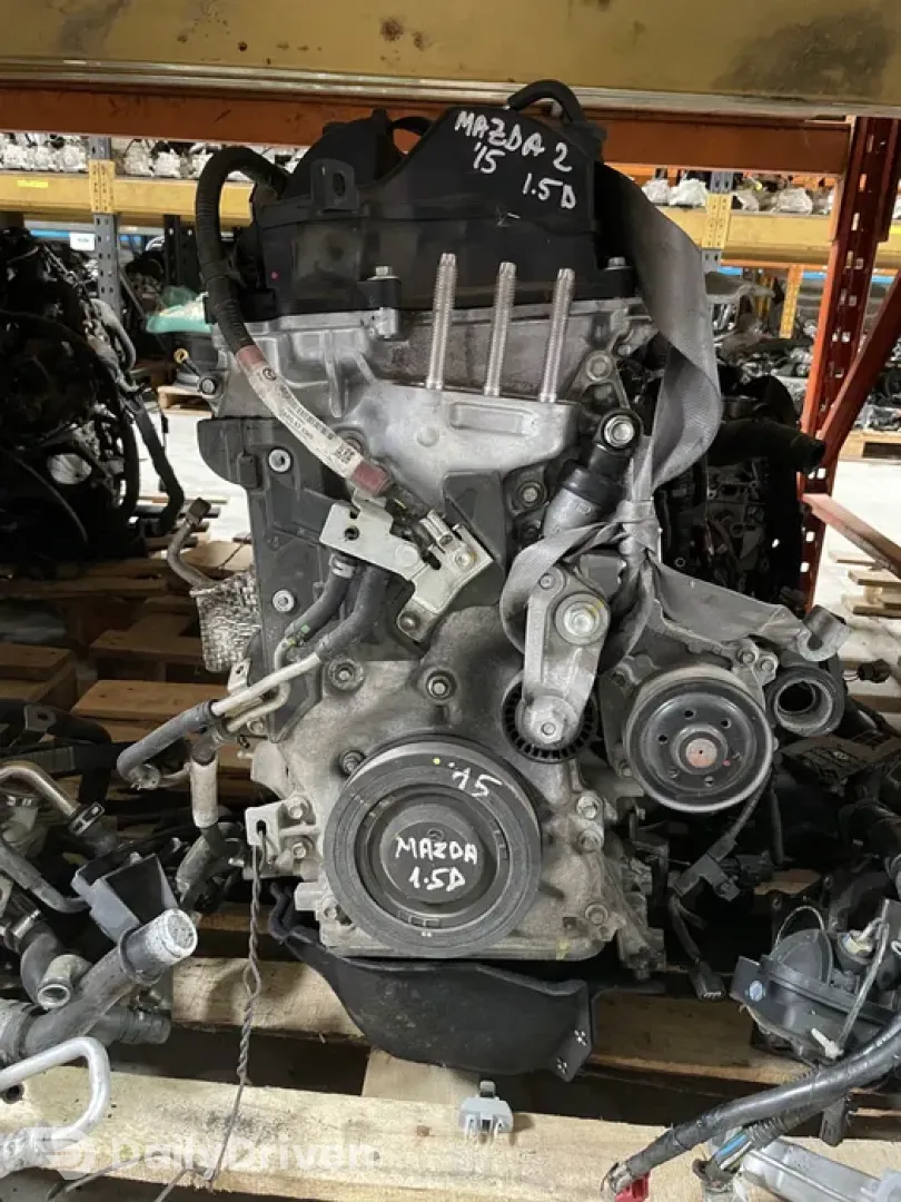 Motor Mazda 2015 S5 1.5 D