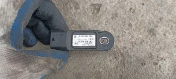 Senzor presiune aer Dacia Logan 8200168253, 0281002566