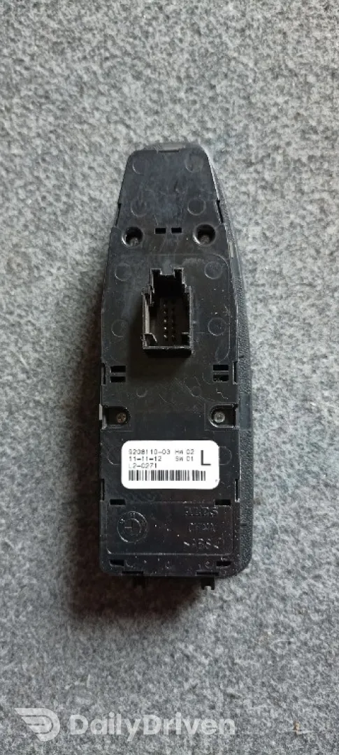 Panou comanda geamuri electrice BMW Seria 1 F20, 9208110, 7283832