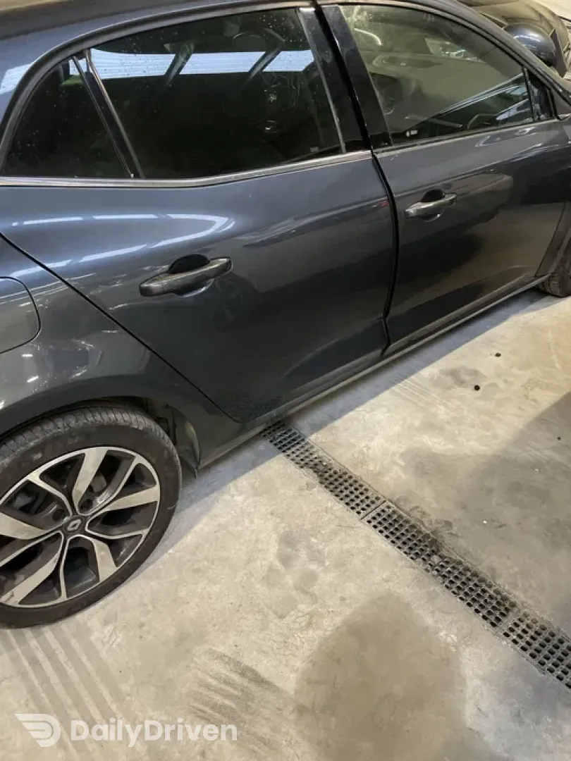 Ușa față / spate Renault Megane 4 2017