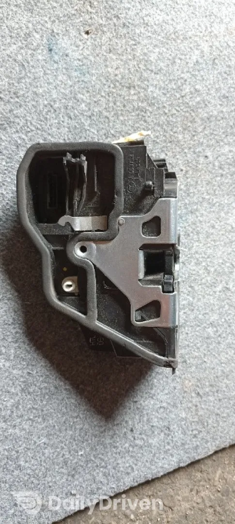 Broasca usa stanga spate BMW X5, E70, 2006-2013, 7202147