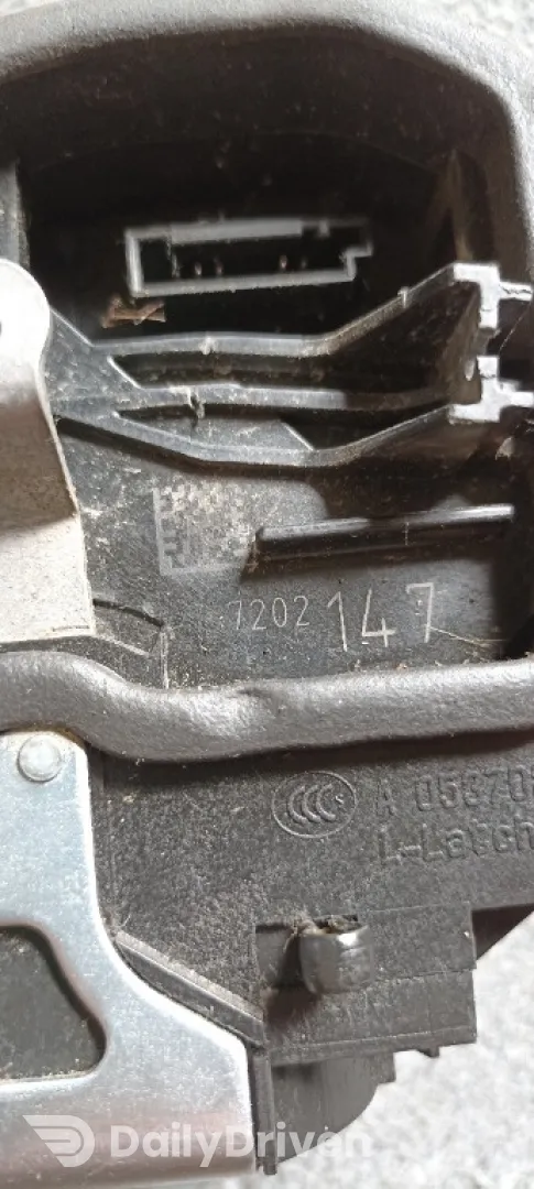 Broasca stanga spate BMW Seria 7, F01, F02, 2007-2015, 7202147