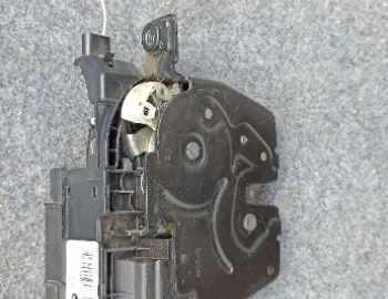 Broasca haion BMW Seria 5 F07GT F10, incuietoare portbagaj 7269543