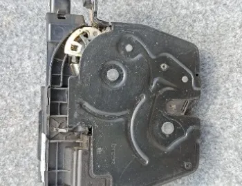 Broasca haion BMW Seria 5 F07GT F10, incuietoare portbagaj 7269543