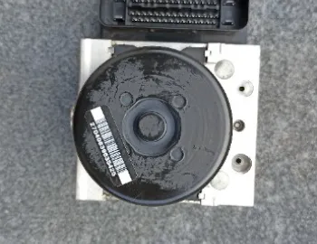 Pompa ABS DSC BMW Seria 1 F20 F21, unitate abs 6862246
