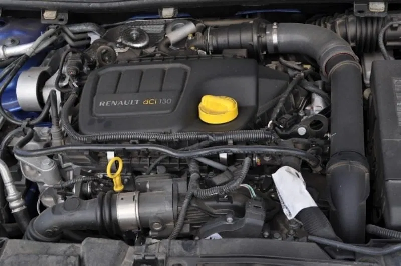 Dezmembrez/ Dezmembrari Renault Motor R9m 1.6 dci