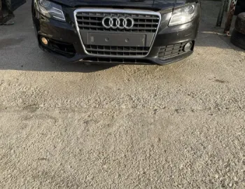 Dezmembrez/dezmembrari Audi A4 b8 2011