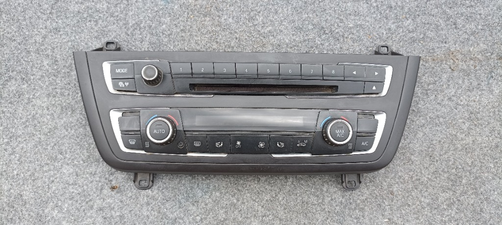 Interfata cd player BMW Seria 1, F20, F21, 2010-2015, 61319323554