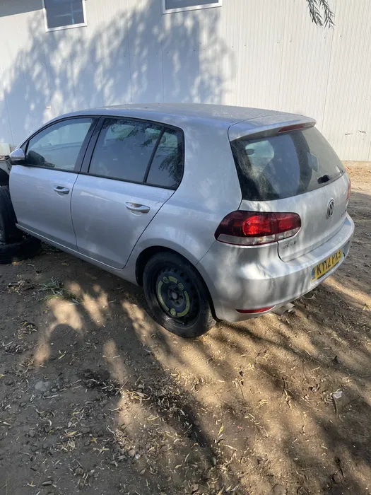 Dezmembrez VW Golf 6 2.0 tdi