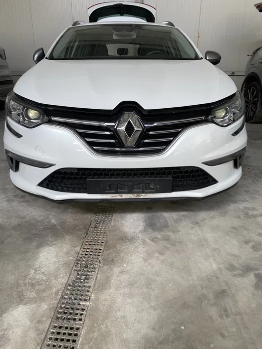 Dezmembrez / Dezmembrari Renault Megane 4 1.6 dci