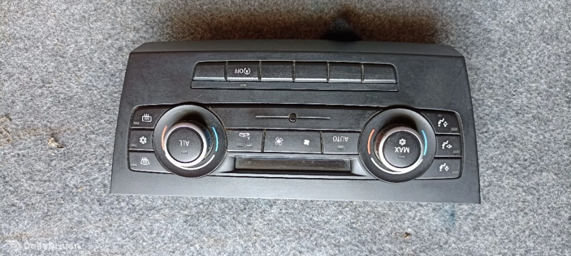 Panou comanda clima BMW Seria 1, E87, E88, E81, E82, 64119221853