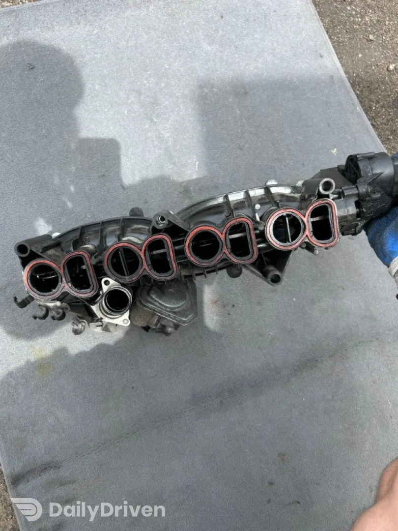 Galerie admisie cu clapete BMW Seria 3 E90 E91 E92 E93, N47, 8507239