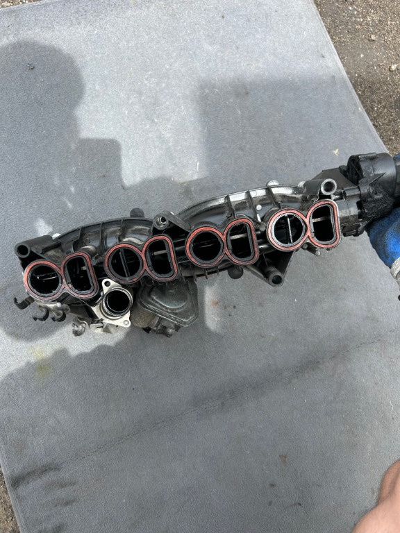 Galerie admisie cu clapete BMW Seria 1 E81 E82 E87 E88, N47, 8507239