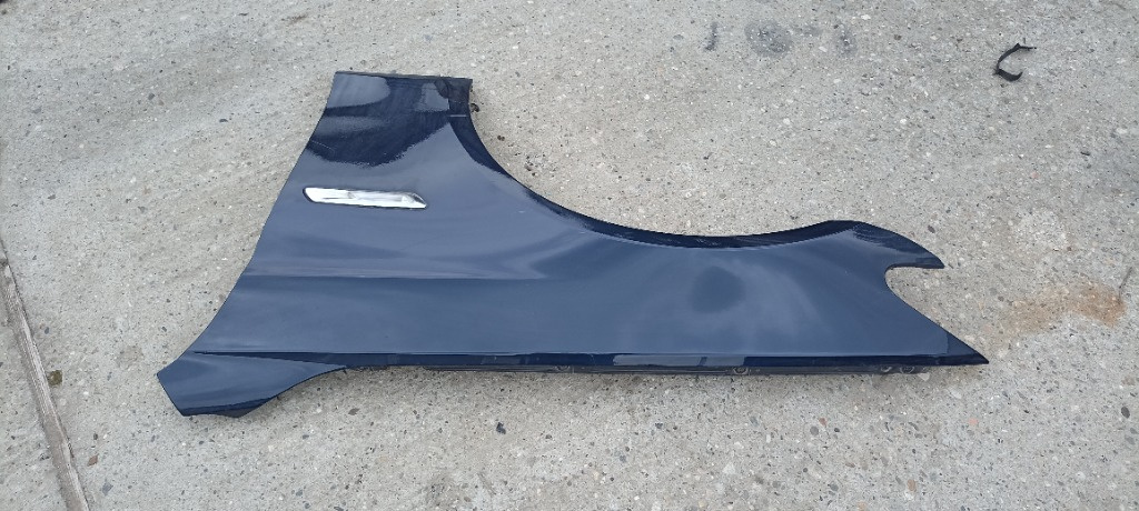 Aripa stanga dreapta fata BMW Seria 5 F10 F11