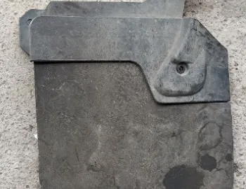 Pres baveta noroi stanga spate Iveco Daily 6, covoras Iveco Daily 6