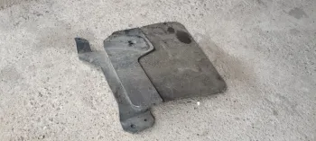 Pres baveta noroi stanga spate Iveco Daily 6, covoras Iveco Daily 6