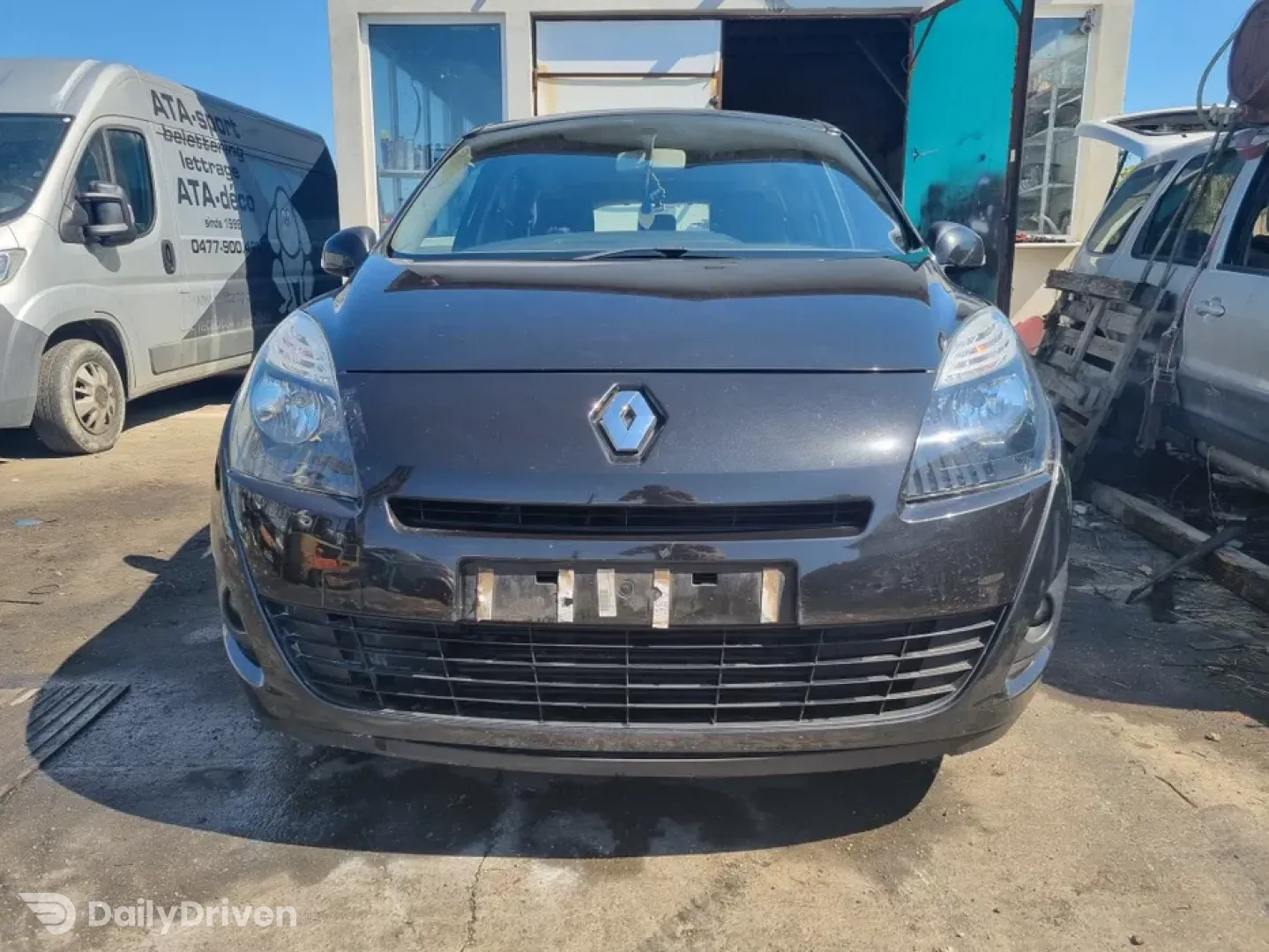 Dezmembrări, Dezmembrez Renault Scenic 3