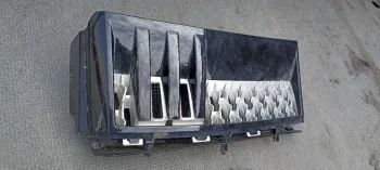 Grile aripa stanga dreapta fata Range Rover Vogue 3 2002-2012