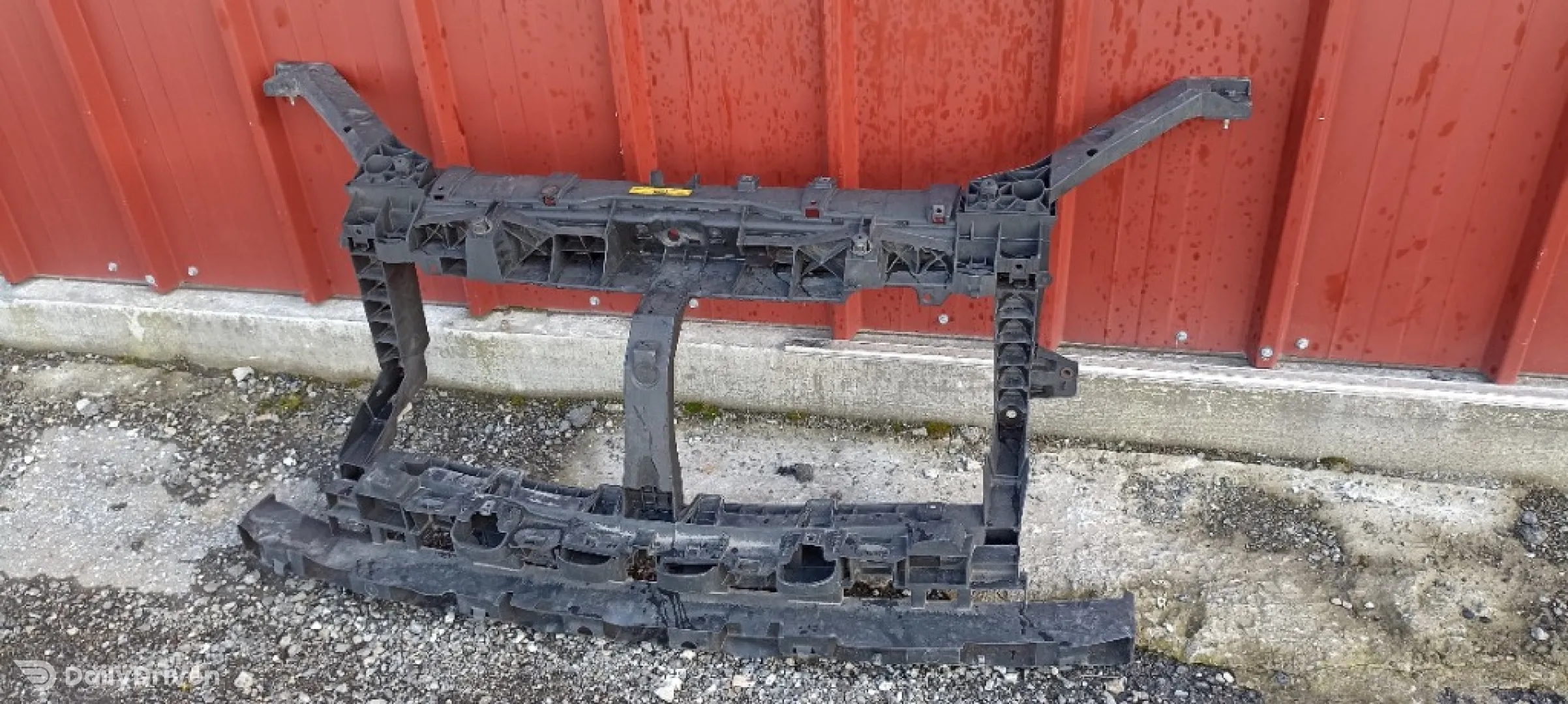 Trager Nissan NV300 2016-2022, 625001299R