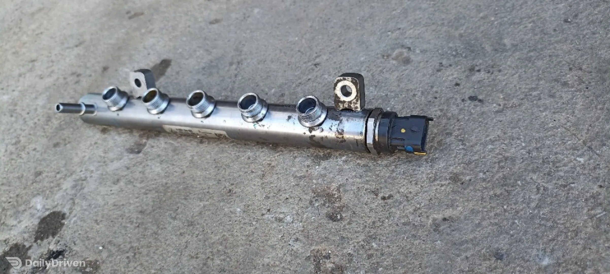 Rampa injectoare Renault Trafic 1.6dci, 175216420R, H8201044829