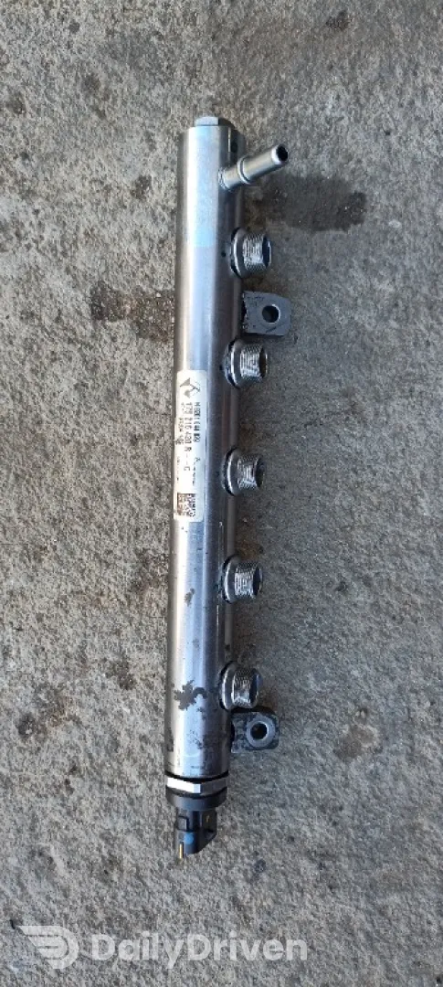 Rampa injectoare Renault Trafic 1.6dci, 175216420R, H8201044829