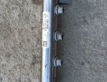 Rampa injectoare Renault Trafic 1.6dci, 175216420R, H8201044829