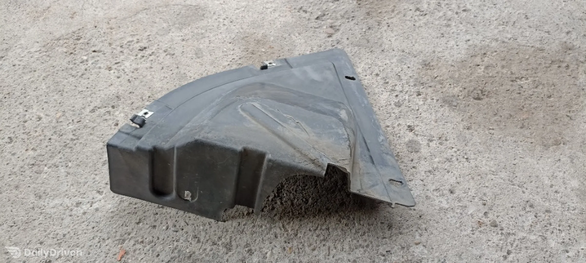 Carenaj roata stanga fata Iveco Daily 6, carenaj bara 3802209SX