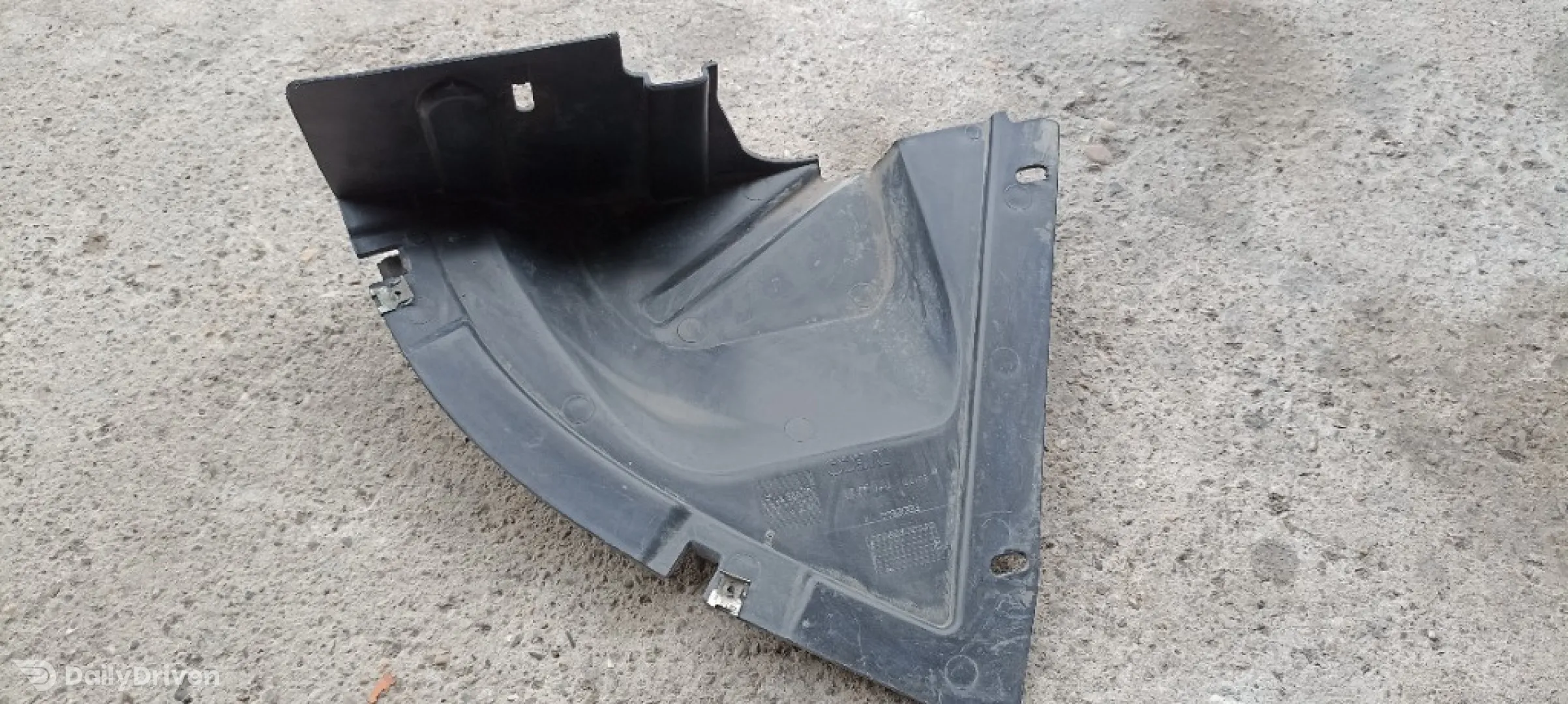 Carenaj roata stanga fata Iveco Daily 6, carenaj bara 3802209SX