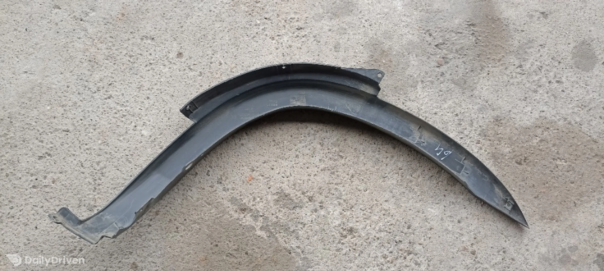 Bandou aripa stanga fata Iveco Daily 6, ornament 5801762327