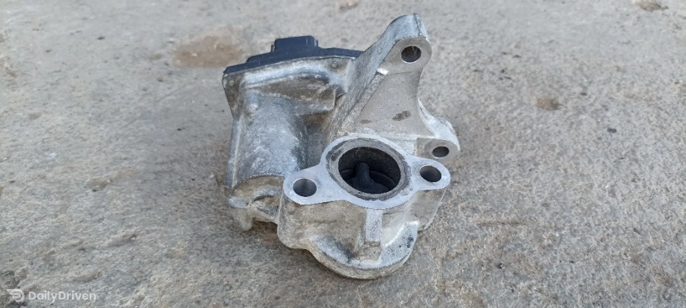 Supapa valva EGR Renault Trafic 3, 1.6dci, 147102408R, 8201068965