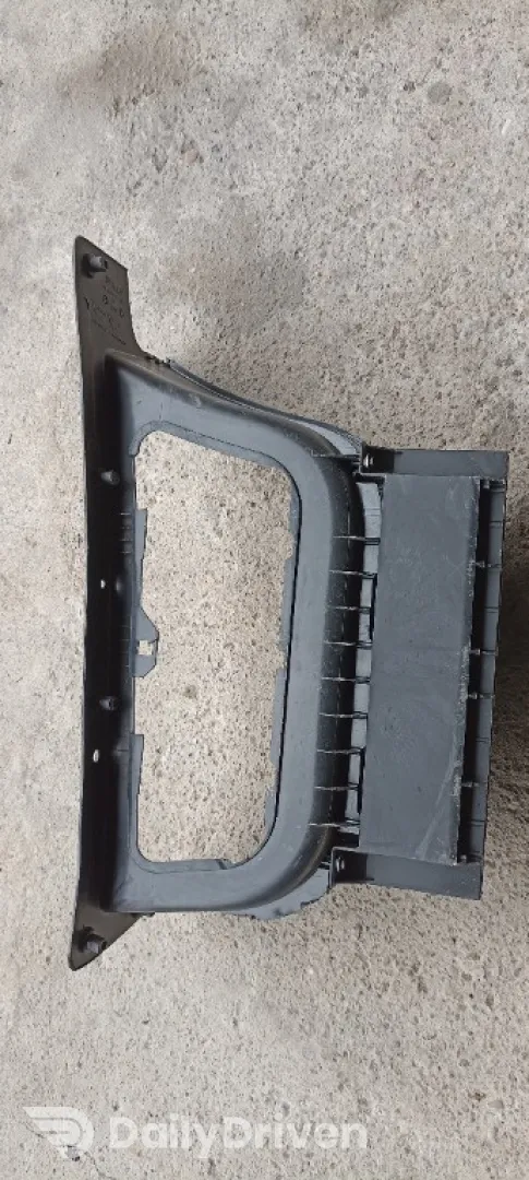 Prag scara usa stanga fata Iveco Daily, 5801869292