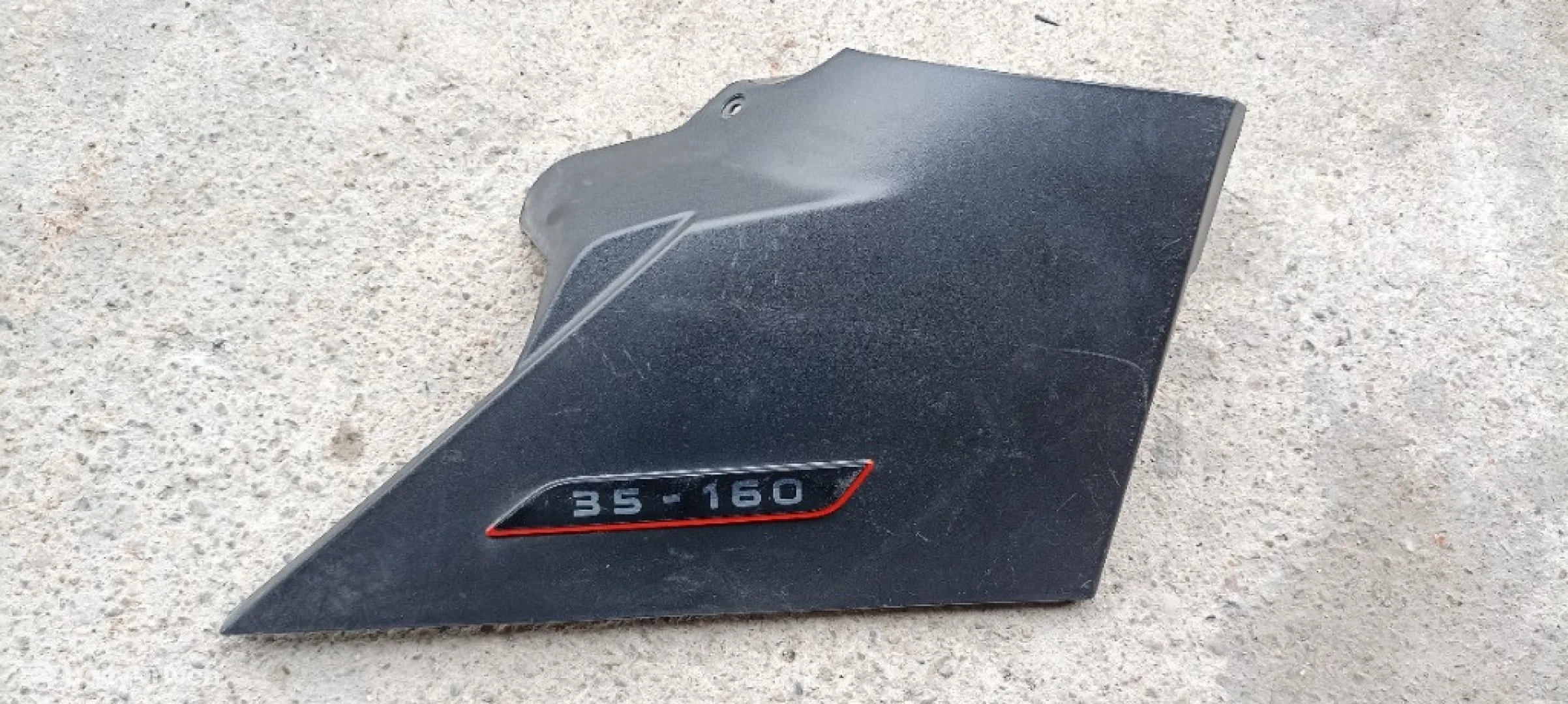 Ornament aripa stanga Iveco Daily 2014-2024, 5802032596, 580203284