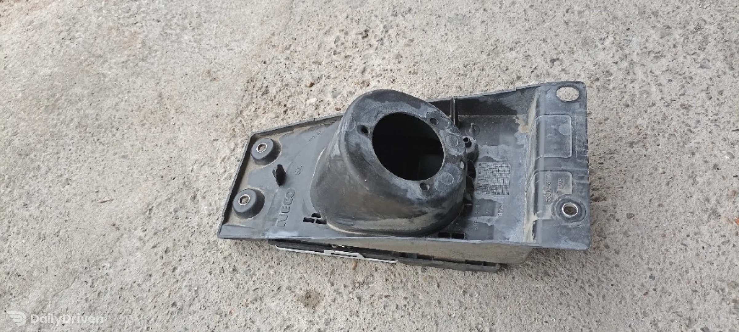 Usita rezervor combustibil Iveco Daily 2014-2024, 5801648112