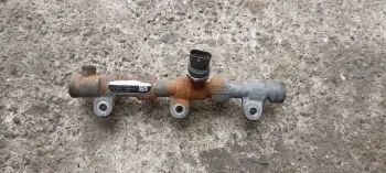 Rampa injectoare cu senzor Renault Master 3, 2.3dci, 0445214258, 175215697R