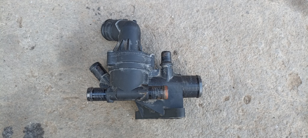 Carcasa termostat Renault Fluence, 1.6dci, 110615402R, 2014-2020
