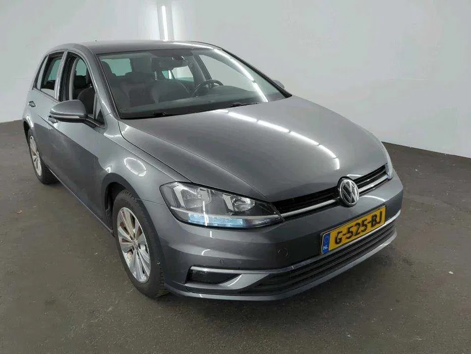 Dezmembrez Volkswagen Golf 7 HatchBack