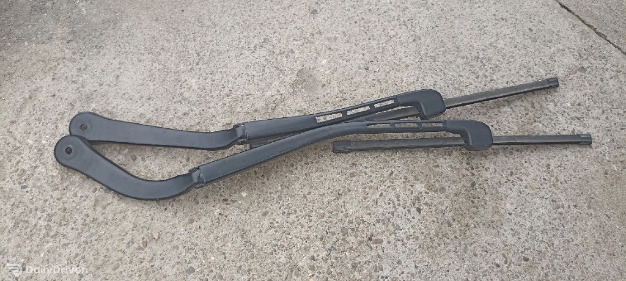 Brate stergator parbriz BMW Seria 3 E90 E91 volan stanga