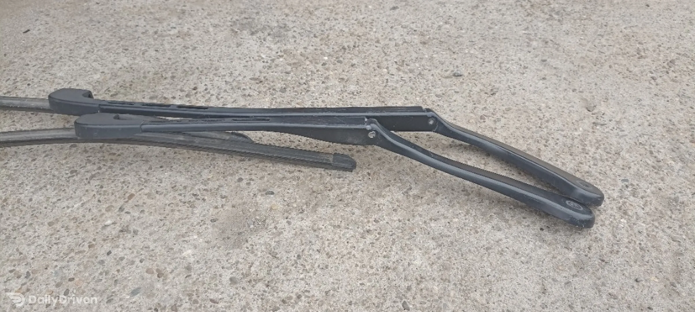 Brate stergator parbriz BMW Seria 3 E90 E91 volan stanga