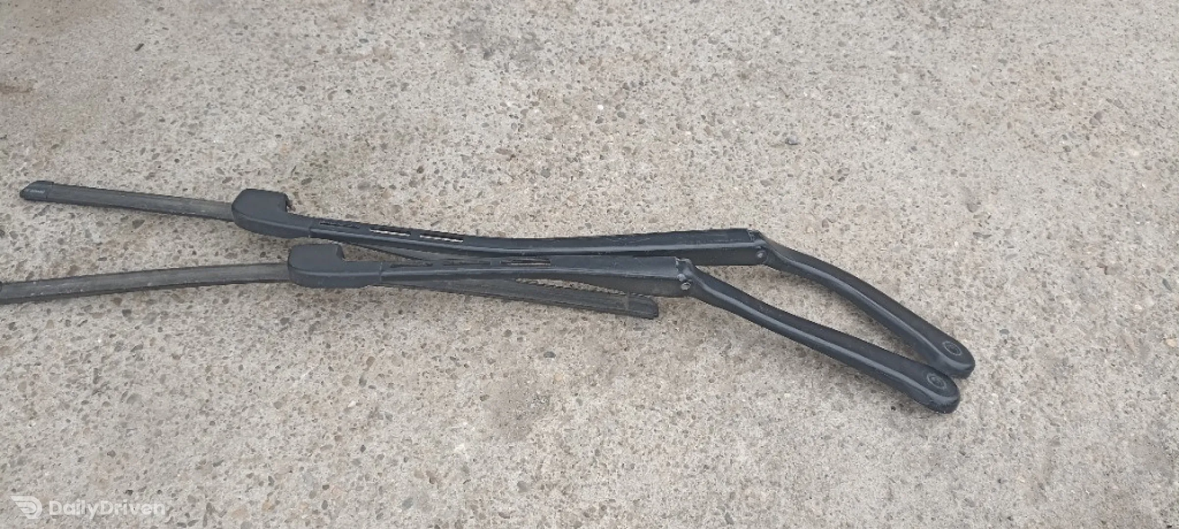 Brate stergator parbriz BMW Seria 3 E90 E91 volan stanga