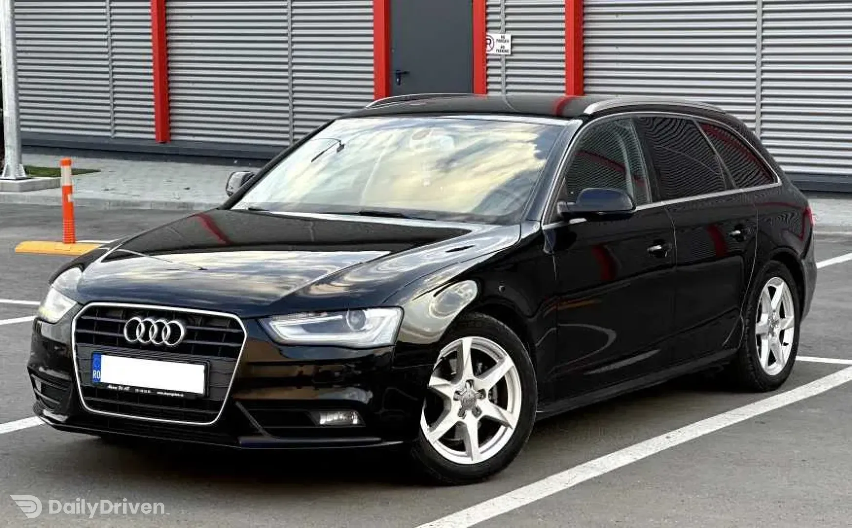 Dezmembrez Audi A4 Breack Facelift