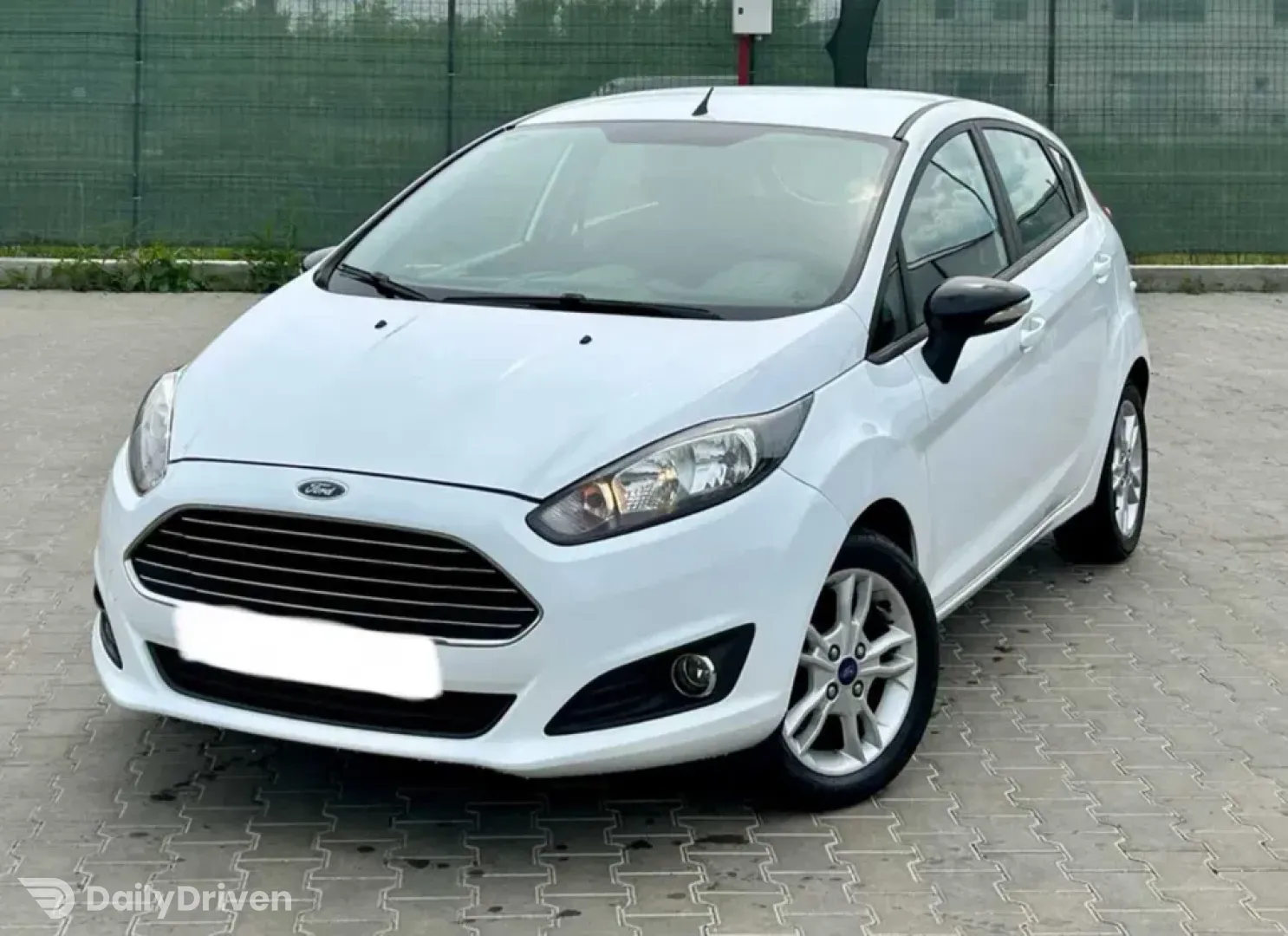 Dezmembrez Ford Fiesta 2015 1.0B