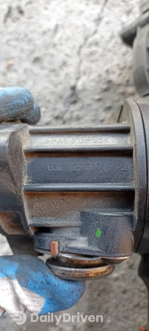 galerie admisie Volkswagen Passat B6, 1.6TDI, 2009-2012, 03L129711AL